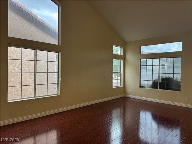 Foto del edificio - 3328 S Huntington Crest Ct