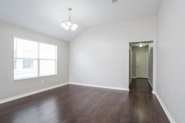 Foto del edificio - 9849 Youpon Ridge Way