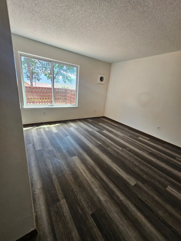 Foto del edificio - 2335 Stepping Stones Way