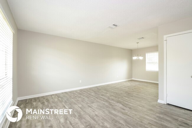 Foto del edificio - 541 Closhire Ln