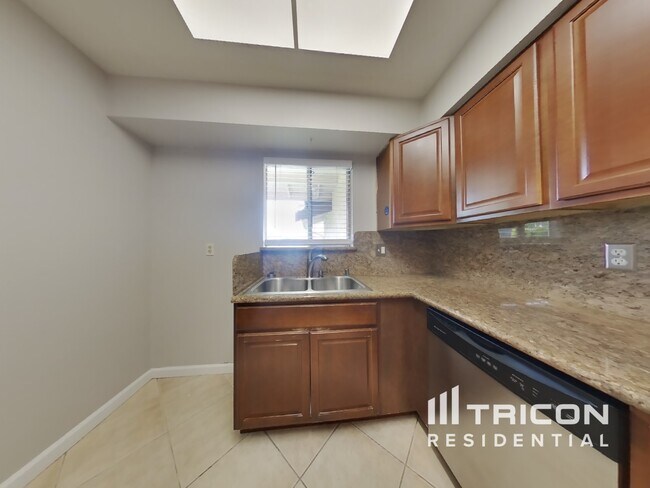 Building Photo - 2051 Barbour Drive Fairfield CA