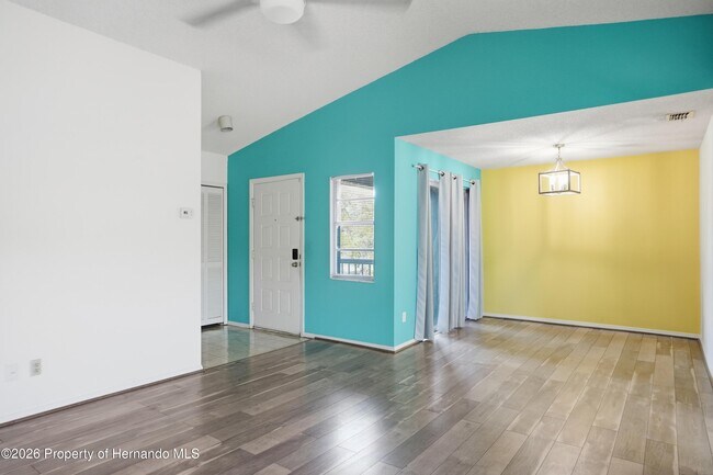 Foto del edificio - 7744 St Andrews Blvd