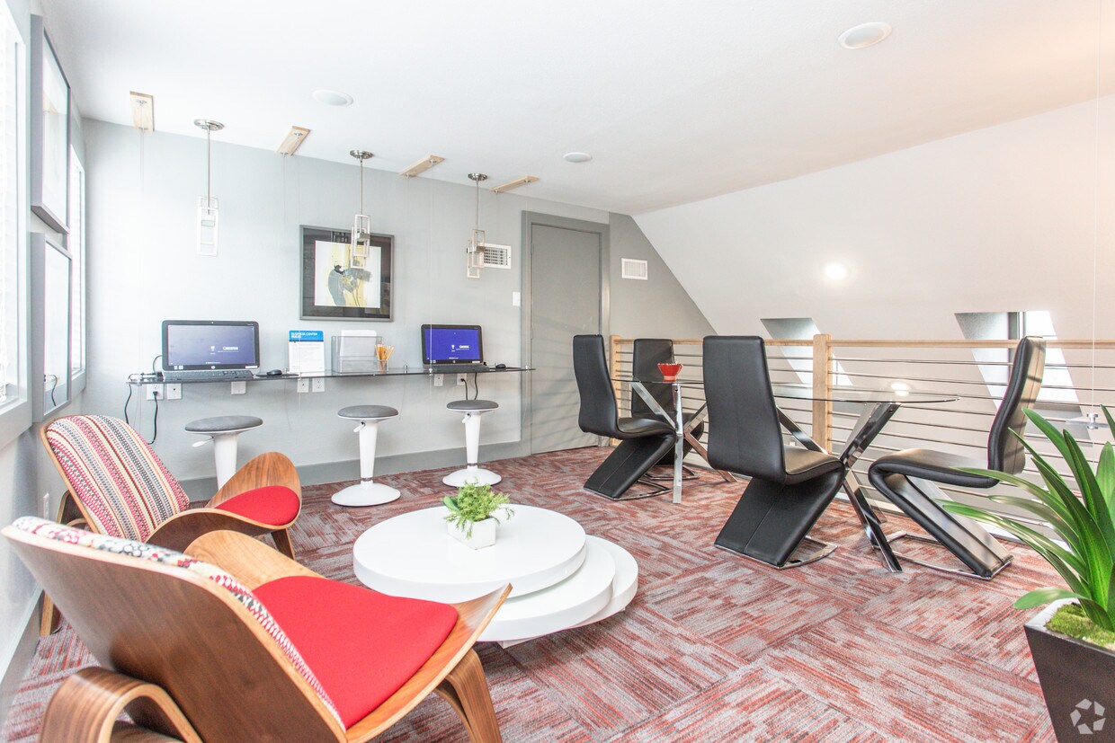 Rayfords Edge Apartments Spring