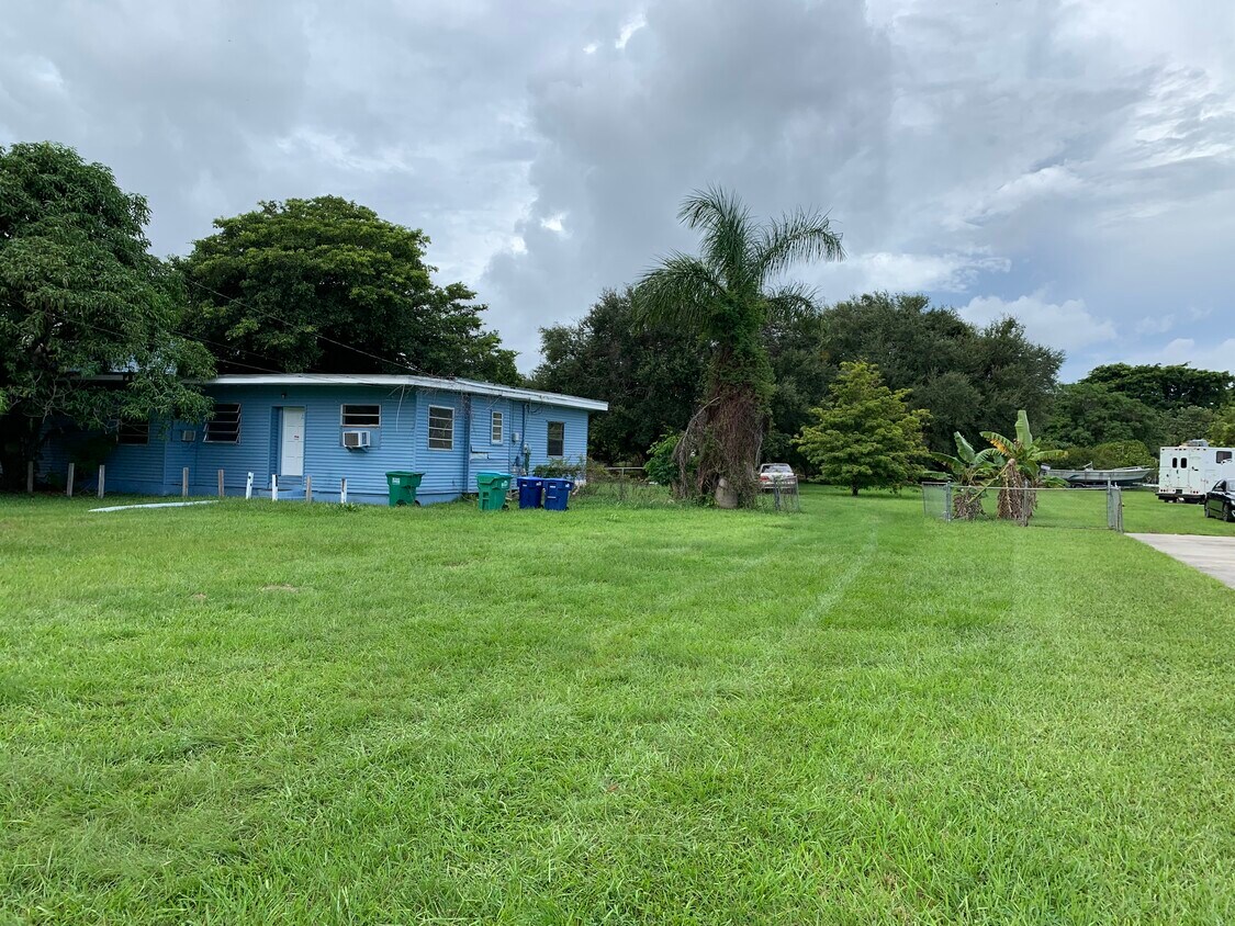 Large Lot - 45 NE 146th St
