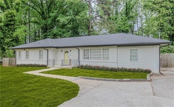Building Photo - 2174 Beecher Rd SW