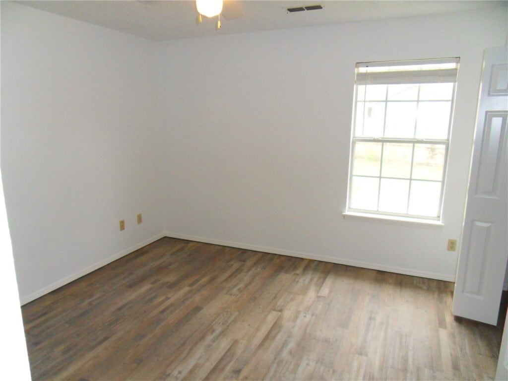 Building Photo - 2937 N Fiesta Dr