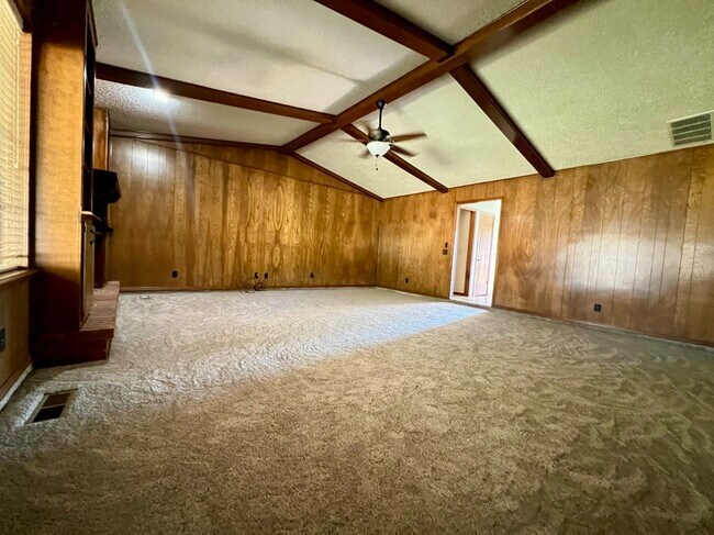 Foto del edificio - 1329 NE 20th Pl