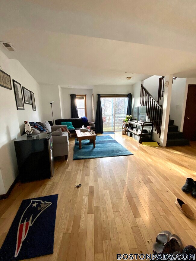 Foto del edificio - 89 Sheridan St