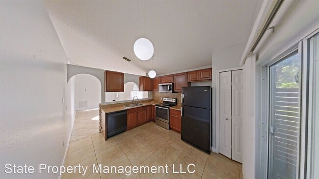Building Photo - 3 br, 2 bath House - 401 Cadenza Dr