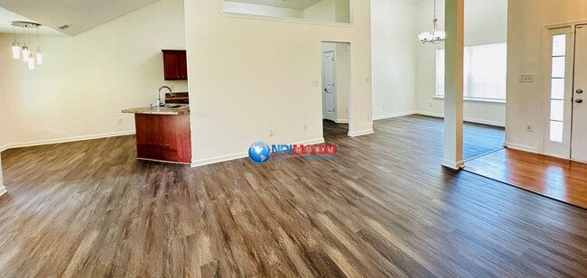 Building Photo - Very nice ranch in the MILL CREEK cluster ...