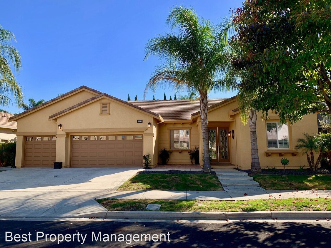 Primary Photo - 5 br, 3 bath House - 2028 Great Meadow Lane