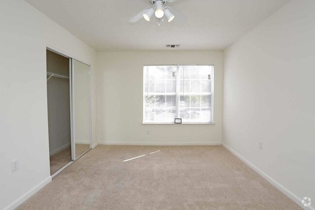 Habitación - Summerland Heights Apartments