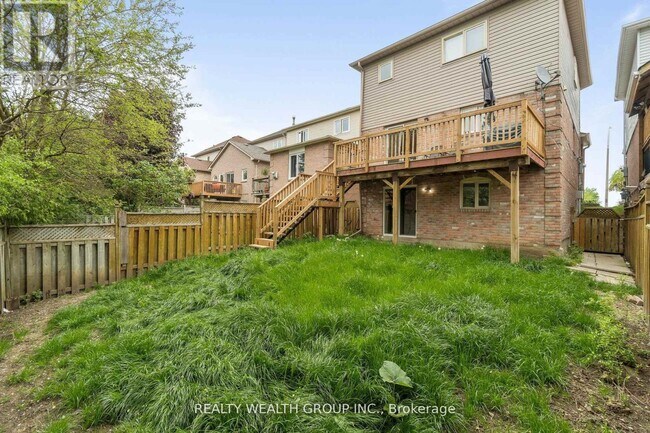 Photo du bâtiment - 89 Knotty Pine Dr