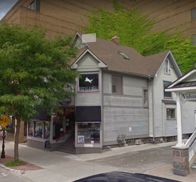 Building Photo - 311 E Liberty St