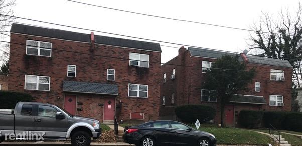 Foto del edificio - 211 E Baltimore Ave