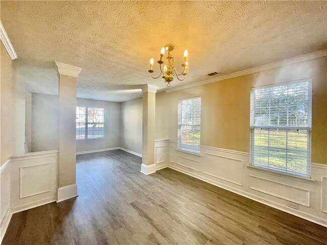 Building Photo - 1085 Hidden Pond Ln