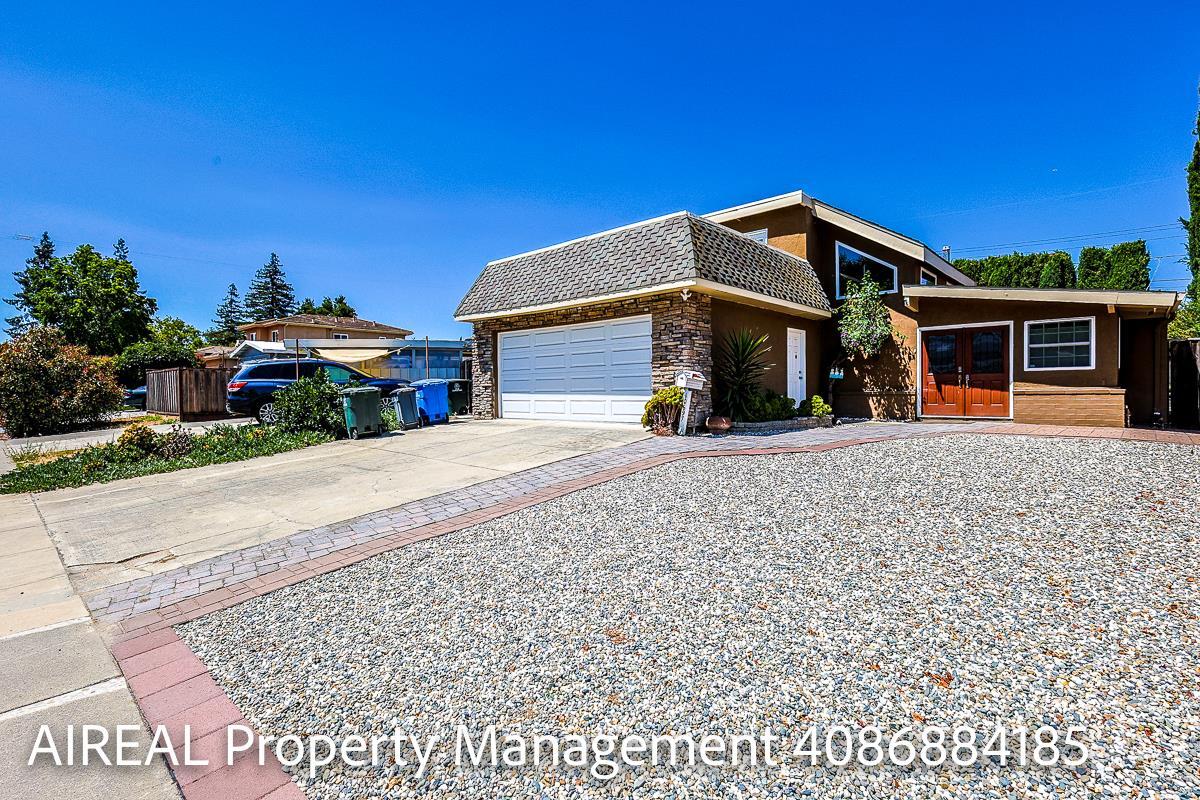 Primary Photo - 10697 Morengo Dr