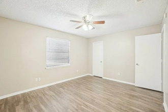 Building Photo - 3008 Sappington Pl