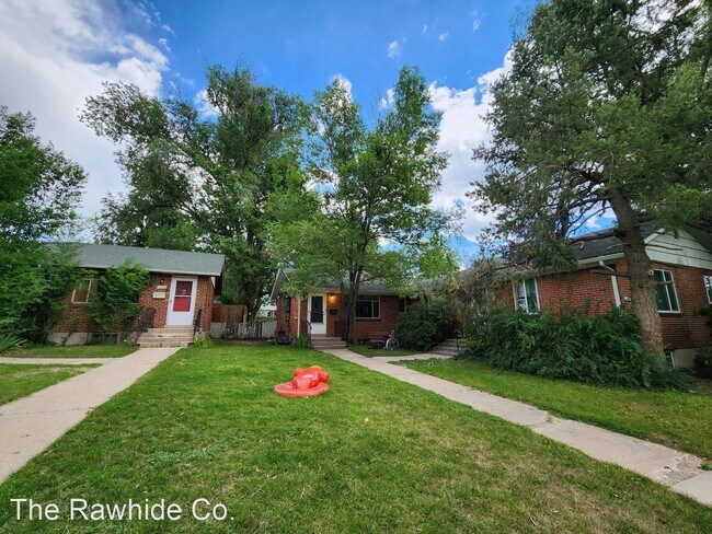 Building Photo - 2 br, 2 bath House - 1427 N. Custer Avenue