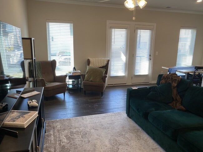 Photo - 1362 Rail Stop Dr Townhome