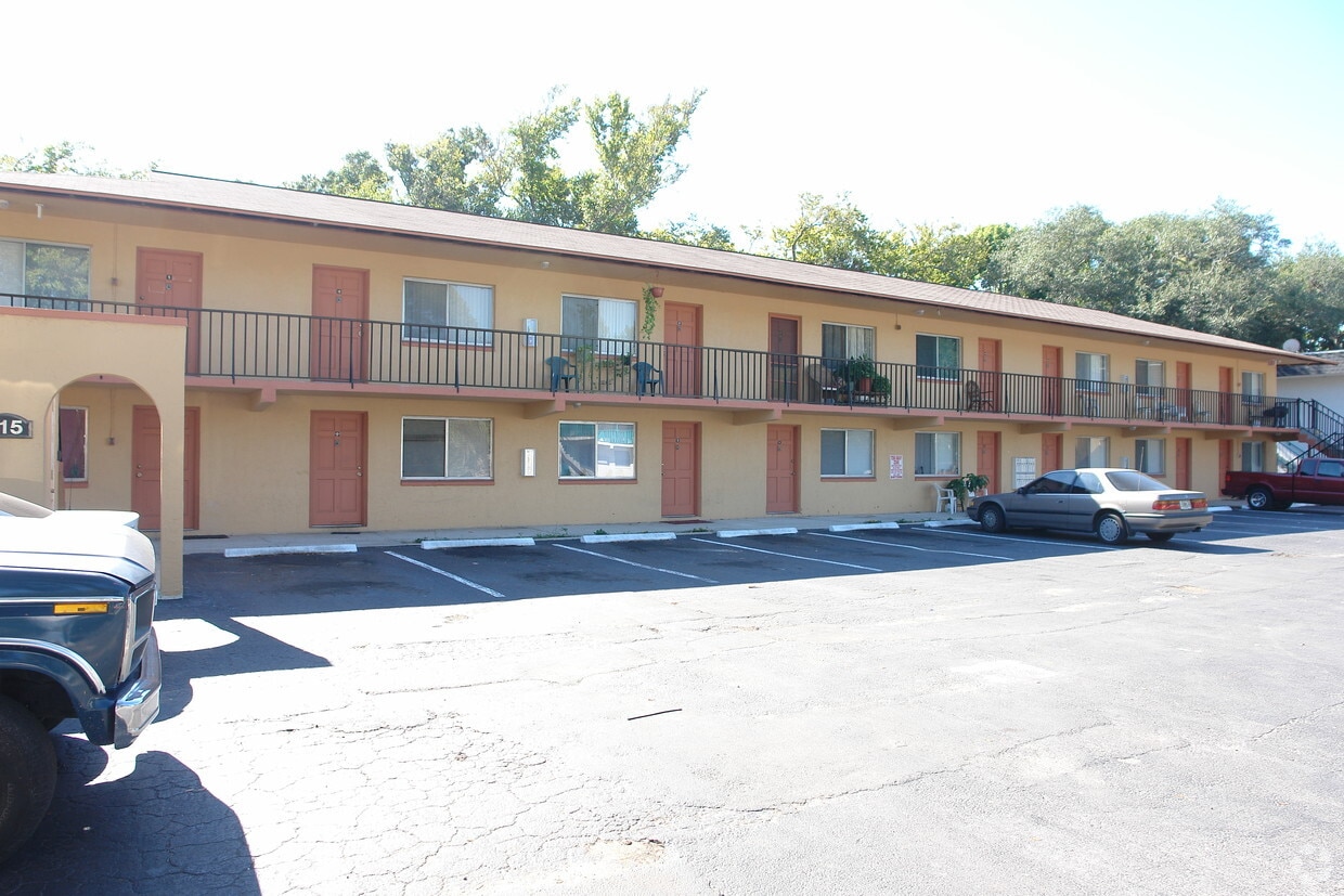Primary Photo - 115 Kingston Ave