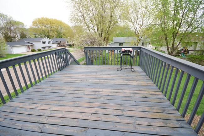 Building Photo - Cozy and Conveniently Located Home For Rent!