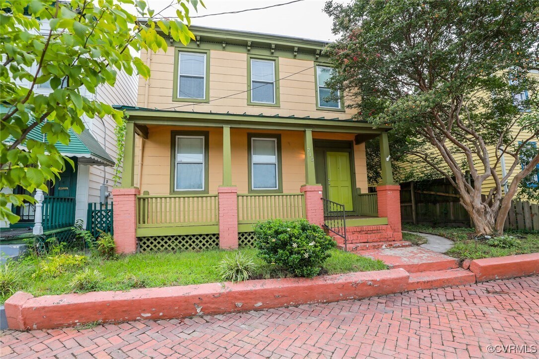 Primary Photo - 715 N 26th St