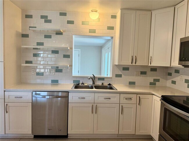 Foto del edificio - 2801 Nancy St