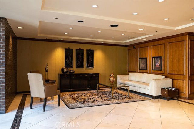 Foto del edificio - 222 Monterey Rd