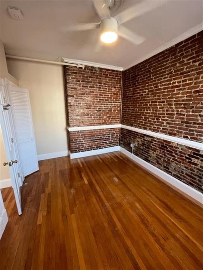 Building Photo - 880 Massachusetts Ave