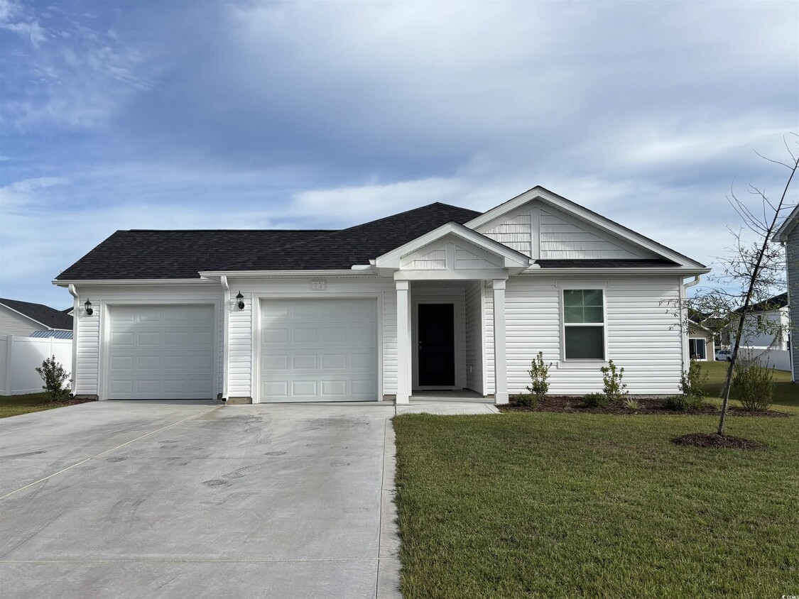 Foto principal - 73 Cpe Pt Dr