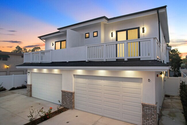 Building Photo - 17061 Sandra Lee Ln