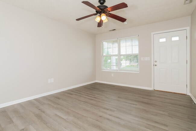 Building Photo - 345 Forge Dr