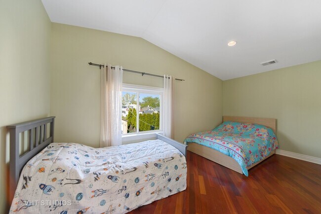 Foto del edificio - 3446 N Octavia Ave