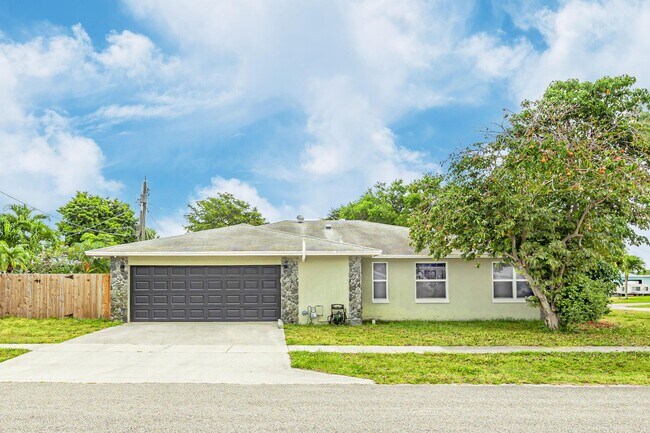 Building Photo - 1518 Lee Ct