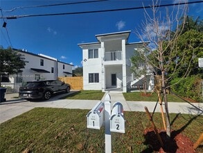 Building Photo - 21210 SW 119th Ave