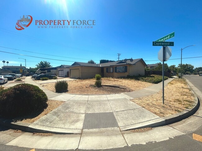 Foto del edificio - 2085 Ashwood Ln