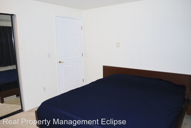 Building Photo - 15802 NE Leary Way