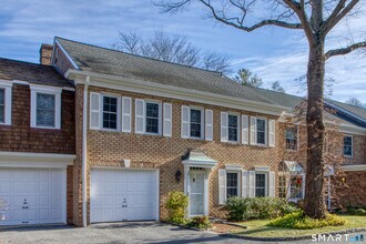 Building Photo - 9 Georgetowne N