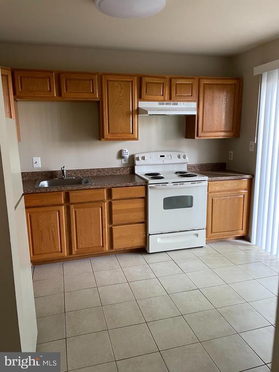 Foto del edificio - 809 Madison Ct
