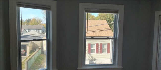 Foto del edificio - 19 Irving Ct