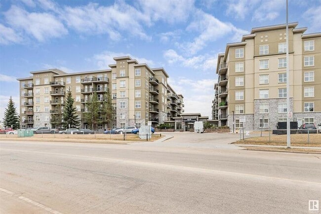 Building Photo - 4245-4139 139 Ave NW