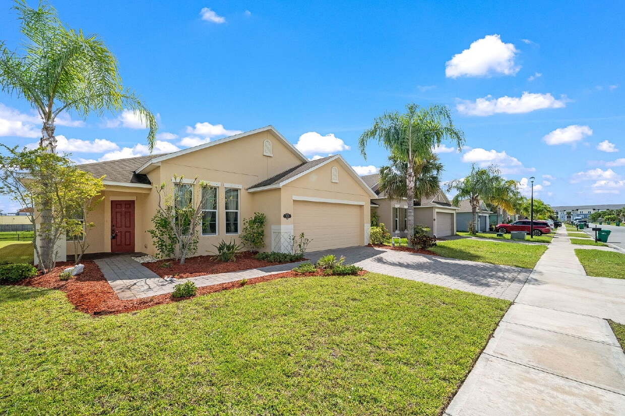 Primary Photo - Bay Meadows Gated Community
