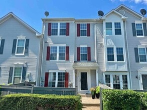 Building Photo - 9334 Witch Hazel Way