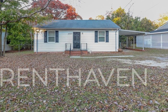 Primary Photo - 2527 Sheraton Dr