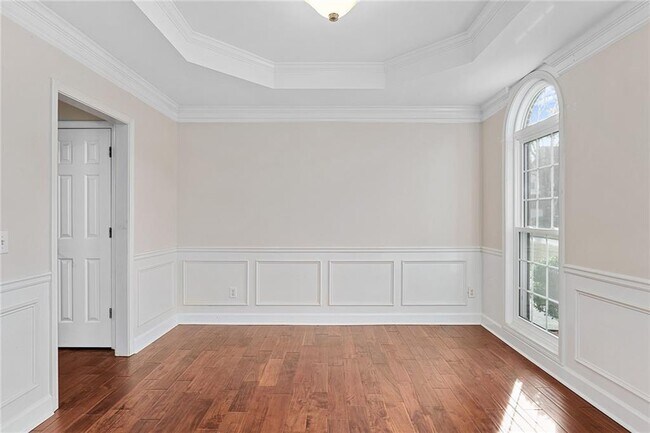 Building Photo - 560 Kimball Crest Ct