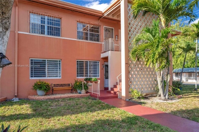 Foto del edificio - 3401 SW 10th St