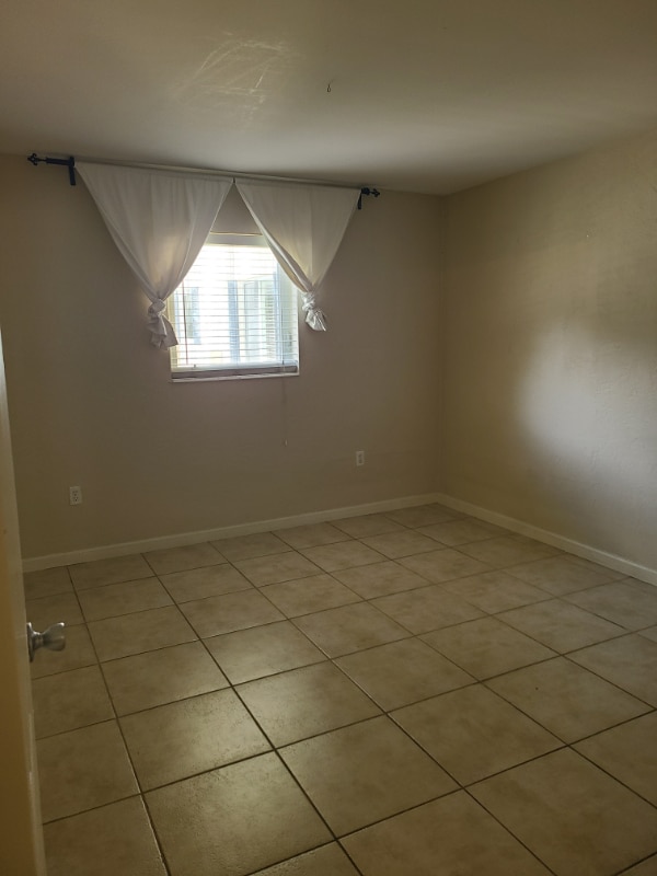 Photo - 8607 SW 68th Ct Apartment