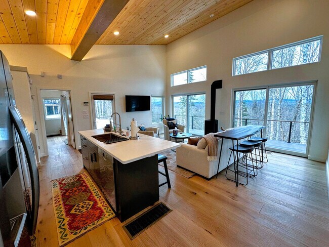 Foto del edificio - 43 Arrowhead Dr