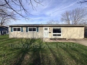 Building Photo - 63 Hubbard Way